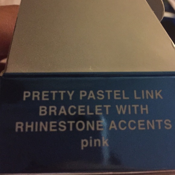 Pink and silver link bracelet - Picture 3 of 3