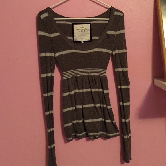 Long sleeve top