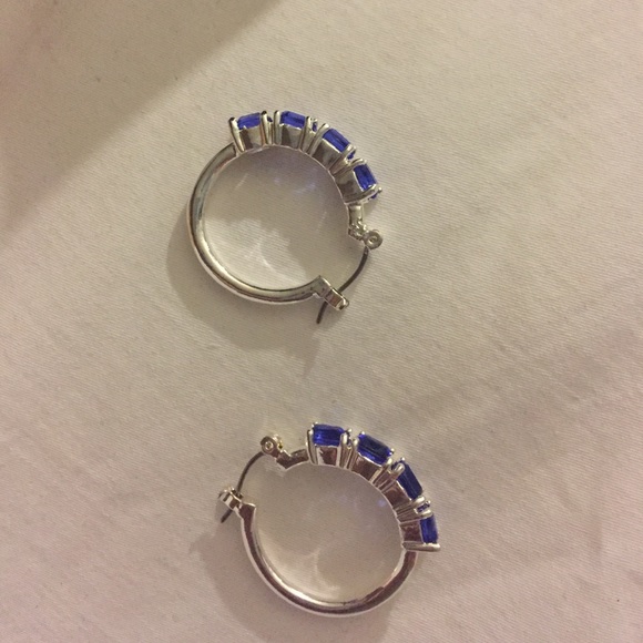 Sapphire rhinestone earrings - Picture 2 of 3