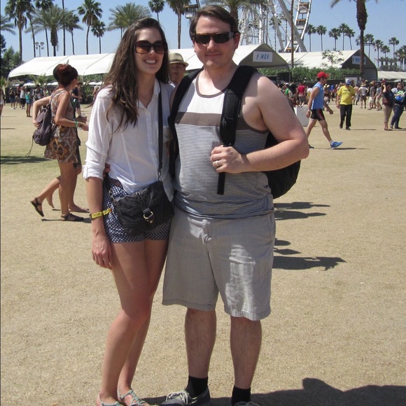 💗BOGO FREE💗Soft vintage-style button up - Picture 2 of 3