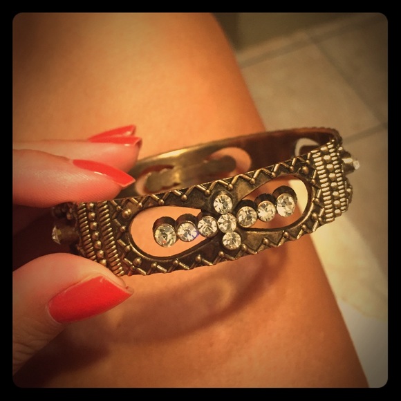 Diamond cross gold bangle