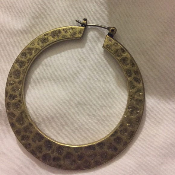 Bronze earrings - Picture 2 of 4