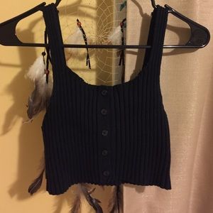 Black crop top. silence + noise