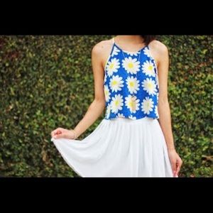 Cute Daisy Print Halter Top