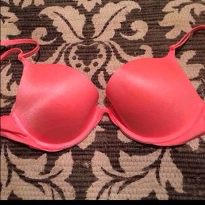 36B Victoria Secret