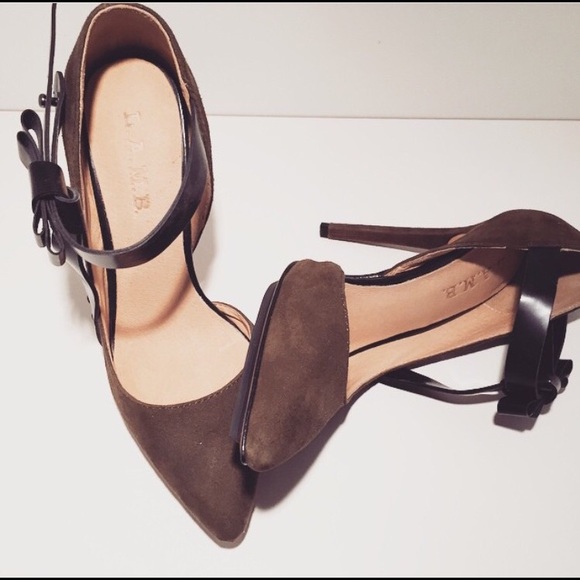 Brand spankn new L.A.M.B pumps!