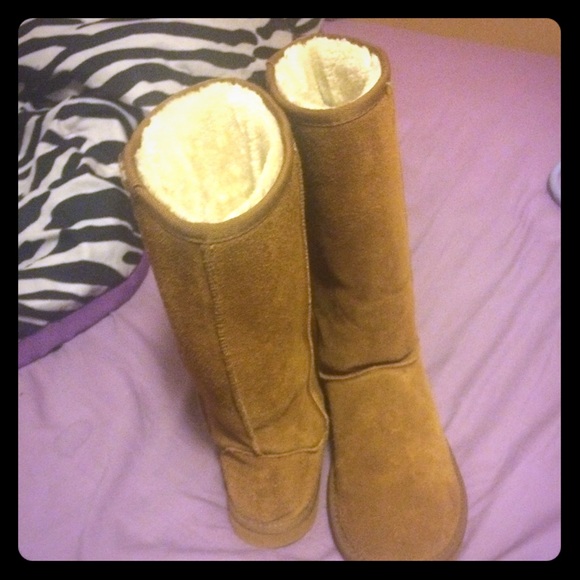 Brown boots