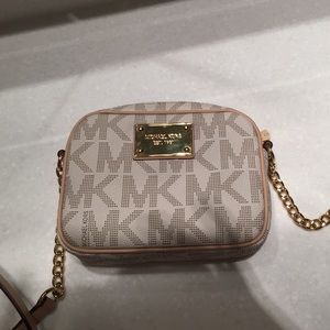 Michael Kors Hamilton Small Crossbody Bag