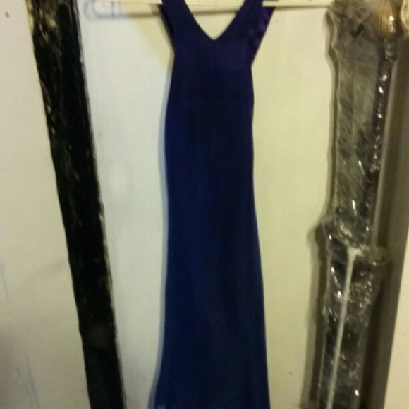 Dress - Picture 3 of 3