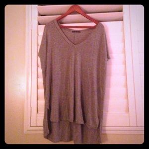 Brandy Melville long grey tee OS