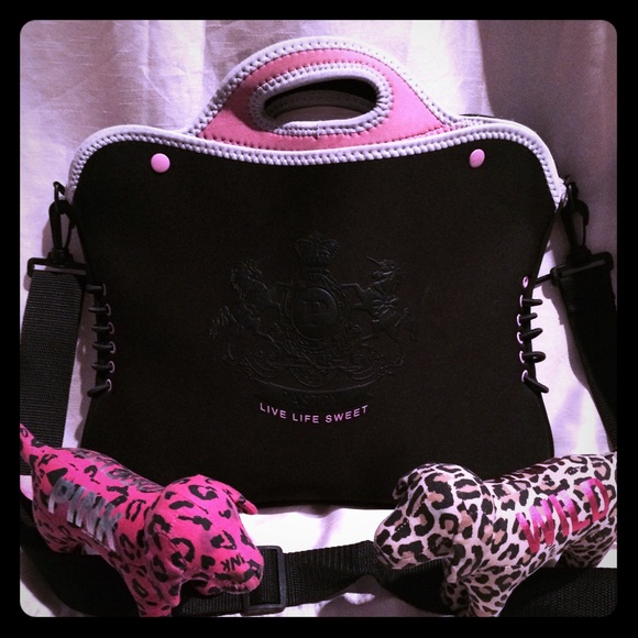 Pastry messenger bag