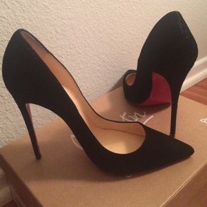 Christian Louboutin Classic Black Pumps