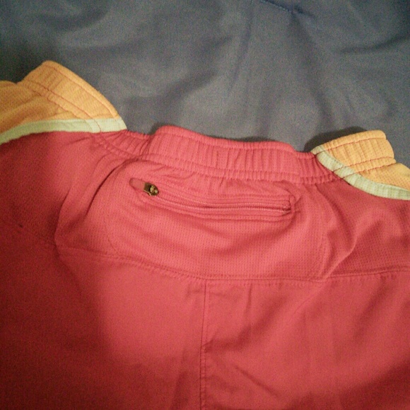 Running shorts