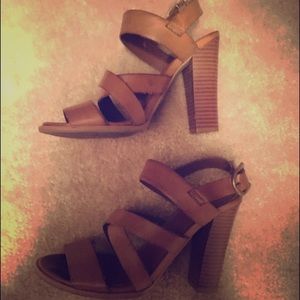MIA beige leather heels