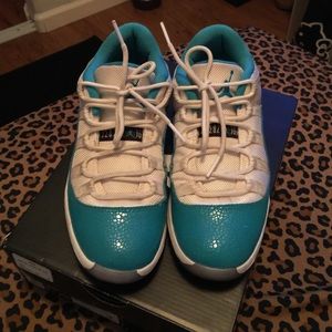 Aqua 11 Lows