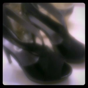 Nine West 8 1/2  New not in box