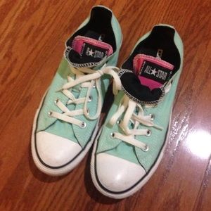 Mint and pink Converse 🌟