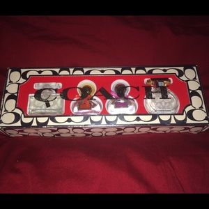 Coach small perfume set