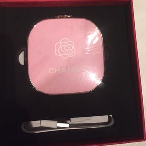 Chanel power band