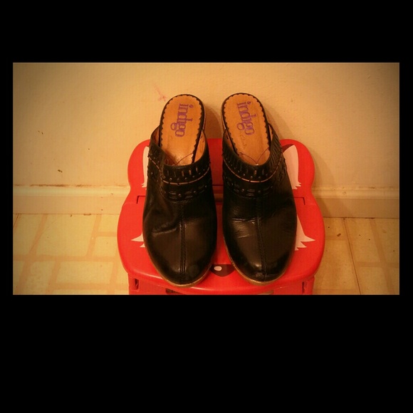 Black leather as 7 Indigo by Clark's clogs/mules