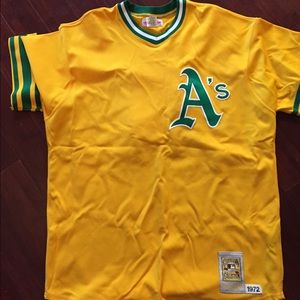 2x Mitchell & Ness Athletics Jersey