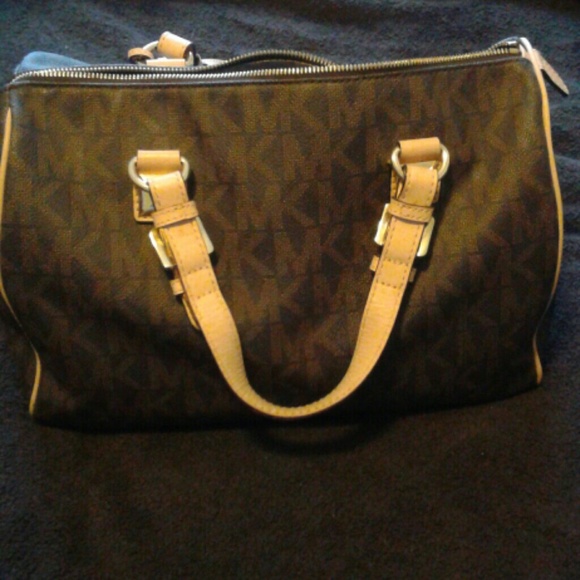 Authentic  Michael Kors Bag
