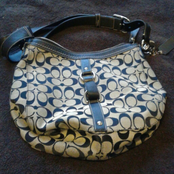 Authentic Signature Coach Bag