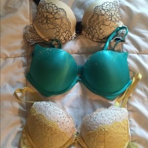Bundle!!! Three pushup/bombshell bras from VS