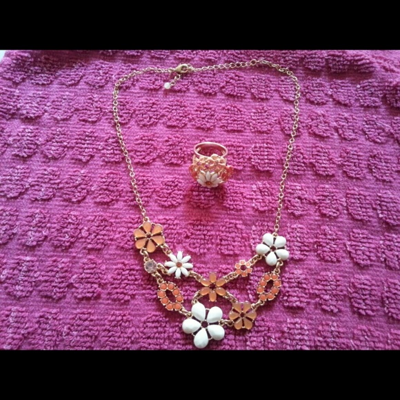 Neckalace matching ring