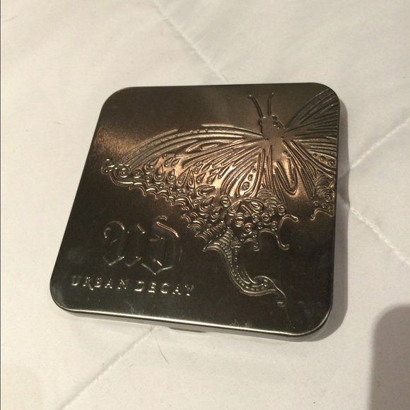 Urban Decay Mariposa Palette