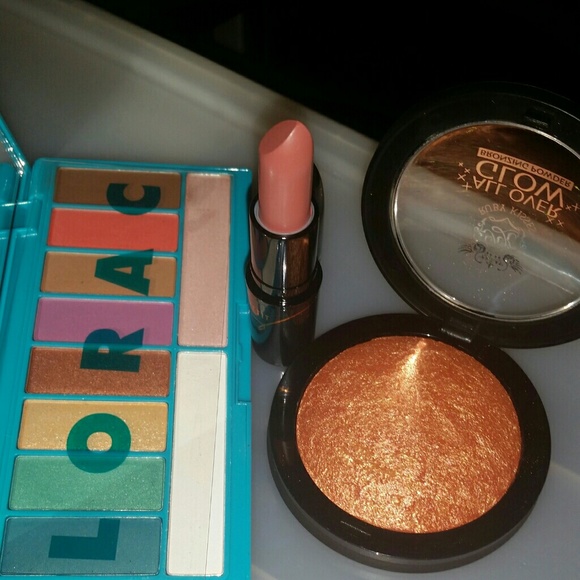 MAC Cosmetics Other - MAC Boca Lipstick
