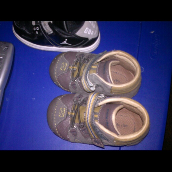 Stride Rite brown boots 7c - Picture 1 of 1