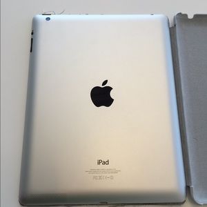 XX SOLD XX iPad with retina 4th generation