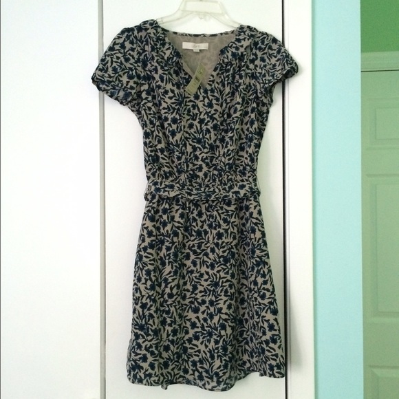 Loft Beige and Navy Floral Print Summer Dress XSP