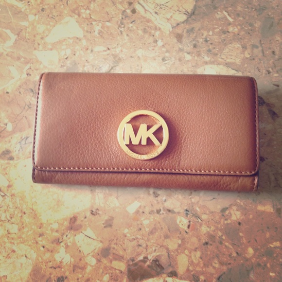 AUTHENTIC Michael Kors Wallet