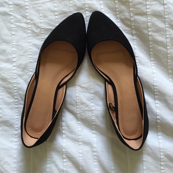 Black Pointy Heel Flats