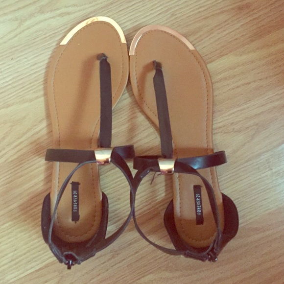 Forever 21 T-Strapped Gold Tipped Black Sandals