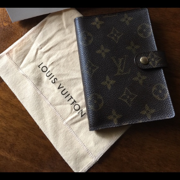 Sold sold!!!Louis Vuitton Agenda PM