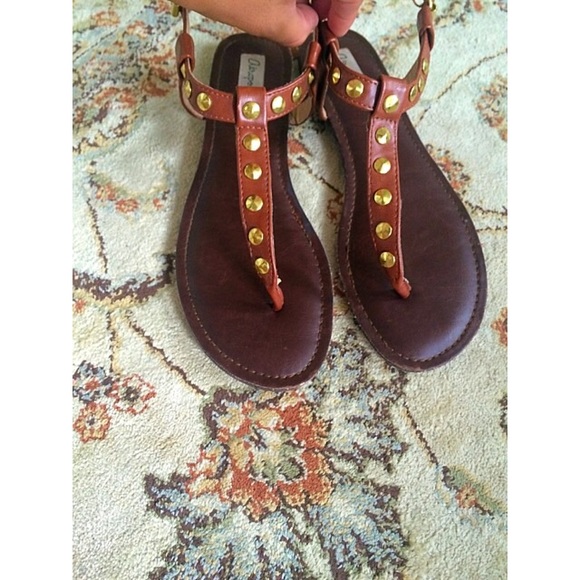 Gold studded sandals - Picture 1 of 1