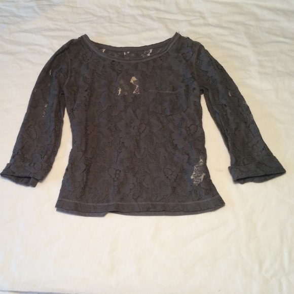 Hollister top