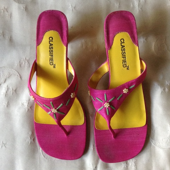 Hot pink gros-grain sandal