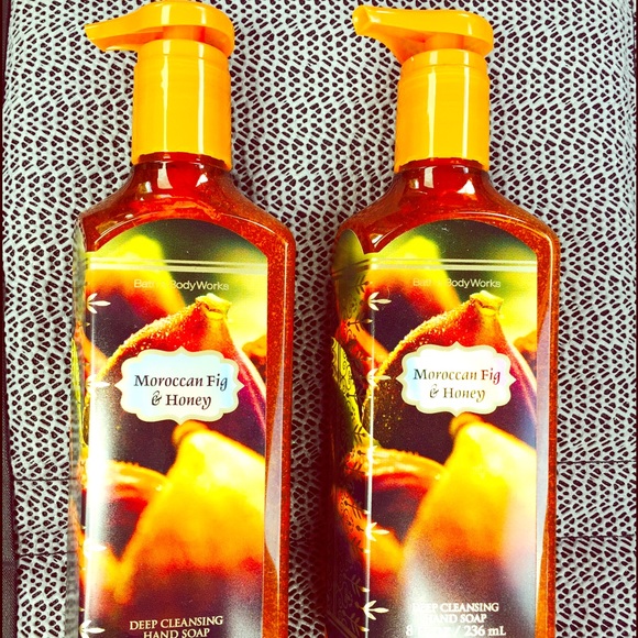 Bath and Body Works antibacterial hand soap
