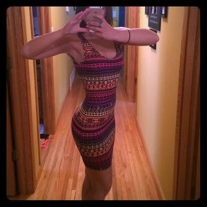 amazing body con aztec print dress