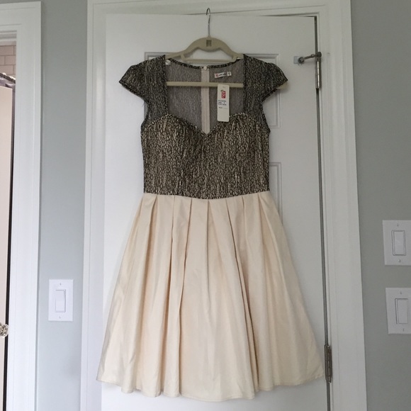 Chi Chi London Dress Size 8