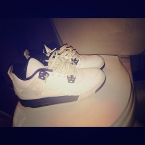 Columbia 4s Size 4 1/2