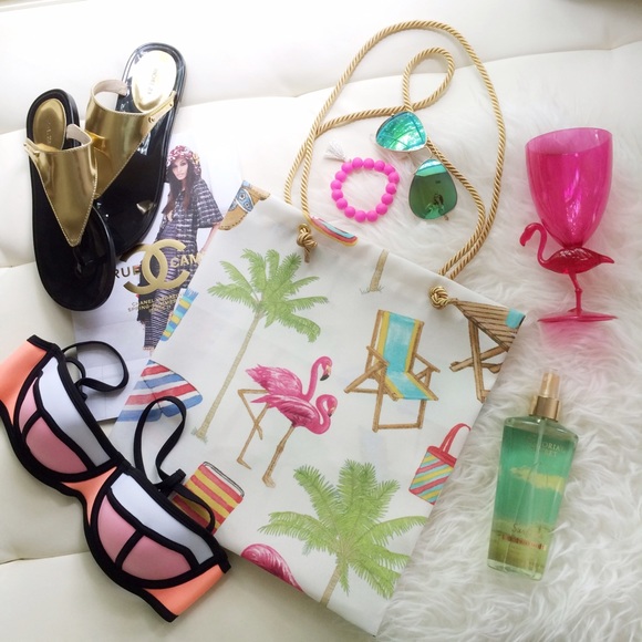 Handbags - Flamingo Palm Tree Beach tote