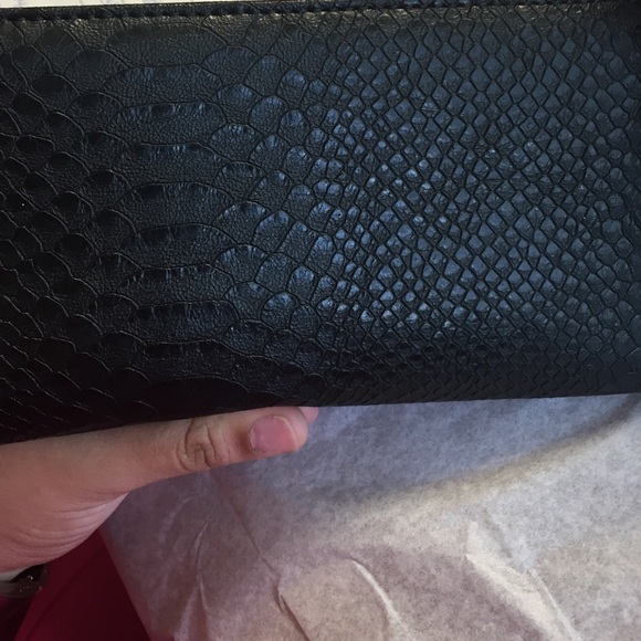 Wallet - Picture 2 of 2