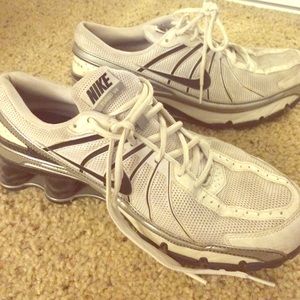 Nike Shox Men's  Sz 10