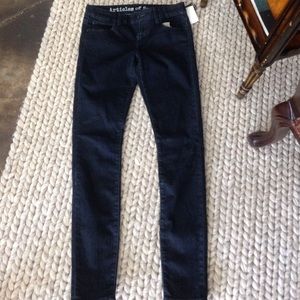 dark blue skinny jeans