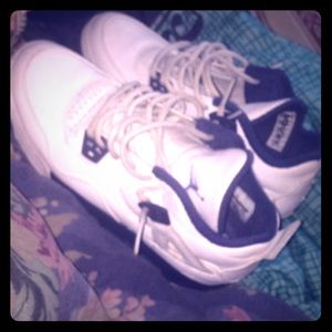 Columbia 4s size 4 1/2